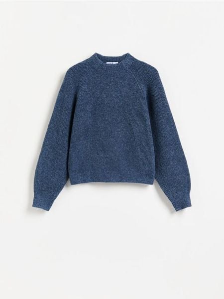 Sweter ze stójką - granatowy. Niebieskie swetry damskie Reserved, l, bez wzorów, z dzianiny, bez kołnierzyka, bez ramiączek, bez kaptura. Za 129.99 zł.