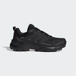 Buty trekkingowe Terrex Skychaser AX5 GORE-TEX. Czarne trekkingi męskie Adidas, wspinaczkowe, gore-tex. Za 529.00 zł.