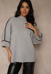 Szary Sweter Ozdobiony Lamówką na Rękawach Tusenna. Szare swetry damskie Renee, bez wzorów, z jeansu, casualowe, bez kołnierzyka, bez ramiączek, bez kaptura. Za 69.99 zł.
