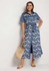 Niebieska Sukienka o Koszulowym Kroju z Wiązanym Paskiem i Haftem Malavea. Niebieskie sukienki damskie Born2be, na co dzień, l, bez wzorów, eleganckie, bez kołnierzyka, bez ramiączek, maxi, koszulowe. Za 129.99 zł.