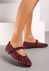Bordowe Balerinki z Ekozamszu z Zapięciem na Klamerkę Ozdobione Cyrkoniami Daisanna. Czerwone baleriny damskie Renee, bez wzorów, eleganckie, bez obcasa, na obcasie. Za 74.99 zł.