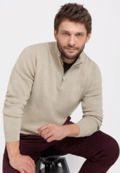 Sweter ze stójką S-CARLO. Białe swetry przez głowę męskie Volcano, l, bez wzorów, z bawełny, bez kołnierzyka. Za 179.99 zł.