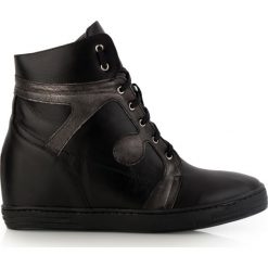 Sneakersy czarne srebrne z klinem. Trampki i tenisówki damskie marki Arturo Vicci. Za 209.30 zł.