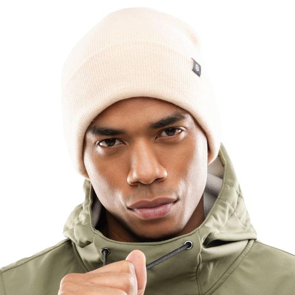 Zimowa czapka beanie Sporty zimowe Siroko Snowflake Sand. Brązowe czapki i kapelusze damskie SIROKO, na zimę, bez wzorów, z tkaniny, eleganckie. Za 126.00 zł.