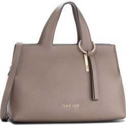 Torebka CALVIN KLEIN - Neat Large Tote K60K604420 002. Szare torebki do ręki damskie marki Calvin Klein, ze skóry ekologicznej. Za 799.00 zł.