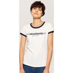 T-shirt z napisem - Kremowy. Białe t-shirty damskie House, l, bez wzorów, bez kołnierzyka. Za 29.99 zł.