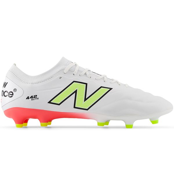 Korki męskie New Balance 442 ELITE FG V2 MS41FEB2 – białe. Białe buty sportowe męskie New Balance, z materiału, bez zapięcia, do piłki nożnej. Za 569.99 zł.