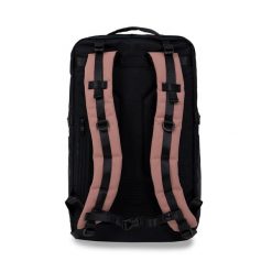 Plecak Doughnut. Czerwone plecaki damskie Doughnut, bez wzorów, street. Za 419.99 zł.