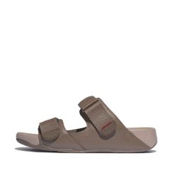 Sandały FitFlop Gogh Moc. Brązowe klapki damskie FIT FLOP, bez wzorów, ze skóry, bez obcasa, bez zapięcia. Za 600.50 zł.