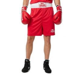 Amatorskie spodenki bokserskie Lonsdale Trunk. Czerwone krótkie spodenki sportowe męskie Lonsdale, bez wzorów, na fitness i siłownię. Za 177.00 zł.