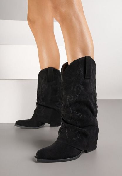 Czarne Botki Kowbojki z Cholewką Imitującą Nogawkę Zellaxie. Czarne botki damskie Renee, z jeansu, boho, bez obcasa, na obcasie, bez zapięcia. Za 159.99 zł.