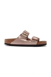 Klapki damskie BIRKENSTOCK ARIZONA BF COPPER. Brązowe klapki damskie Birkenstock, bez wzorów, z materiału, eleganckie, bez obcasa. Za 329.99 zł.