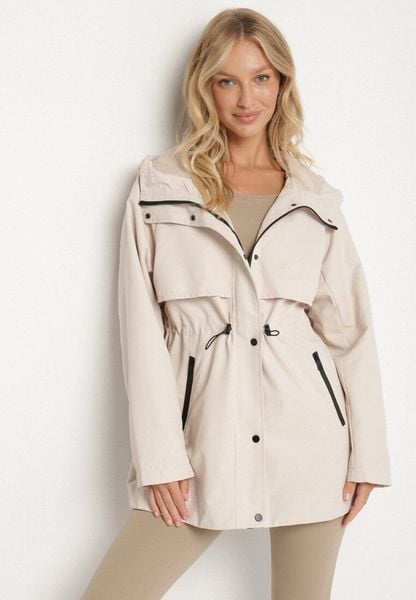 Jasnobeżowa Klasyczna Kurtka Parka z Kapturem i Ściągaczem w Pasie Cinelle. Brązowe kurtki damskie Born2be, l, bez wzorów, z jeansu, klasyczne, z kapturem. Za 189.99 zł.