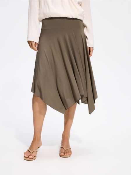 Spódnica midi z modalem - ciemnozielony. Zielone spódnice damskie Reserved, l, bez wzorów, z włókna, midi, rozkloszowane. Za 139.99 zł.