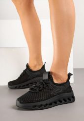 Czarne Siateczkowe Buty Sportowe Sneakersy na Grubej Tłoczonej Podeszwie Luriane. Czarne obuwie sportowe damskie Born2be, bez wzorów, z jeansu. Za 74.99 zł.