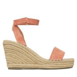 Espadryle DeeZee. Brązowe sandały damskie DeeZee, bez wzorów, bez obcasa, bez zapięcia. Za 97.99 zł.