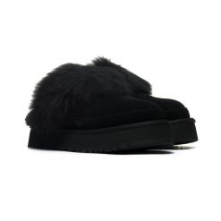 Damskie kapcie Ugg Disquette Chalet 1173930-BLK. Czarne kapcie damskie UGG, bez wzorów, z materiału, z okrągłym noskiem. Za 397.48 zł.