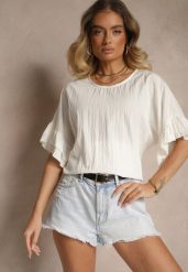 Biała Bluzka z Wiskozą o Kroju Nietoperza Ozdobiona Falbankami Ranova. Białe t-shirty i topy dla dziewczynek Renee, bez wzorów, z jeansu, bez ramiączek. Za 49.99 zł.