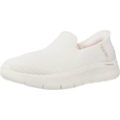 Buty SKECHERS SLIP-INS GO WALK FLEX Biały. Białe trampki i tenisówki damskie Skechers, bez wzorów, bez zapięcia. Za 349.99 zł.