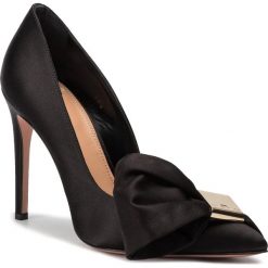 Szpilki ELISABETTA FRANCHI - SA-11F-96E2-V429 Nero 110. Czarne półbuty damskie Elisabetta Franchi, z aplikacjami, z materiału, bez obcasa, bez zapięcia. Za 2,199.00 zł.