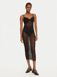 Guess Koszula nocna O5RK00 KBGT0 Czarny Regular Fit. Czarne piżamy damskie Guess, m, z aplikacjami, z syntetyku, bez ramiączek. Za 299.99 zł.