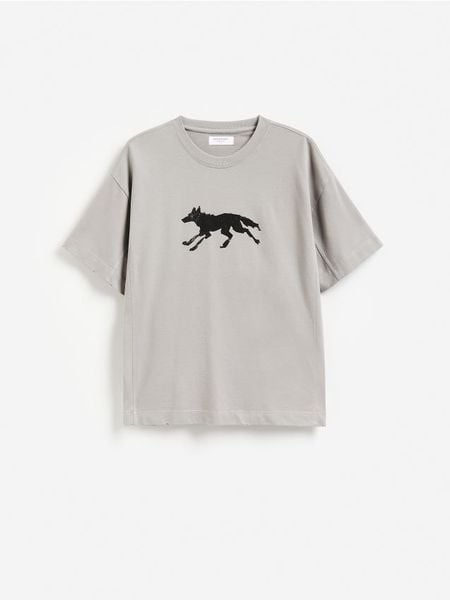 T-shirt oversize z nadrukiem - beżowy. Brązowe t-shirty męskie Reserved, l, bez wzorów, z bawełny, bez kołnierzyka. W wyprzedaży za 39.99 zł.
