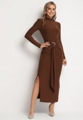 Brązowa Dopasowana Sukienka z Półgolfem Trenem i Rozcięciem Miredi. Brązowe sukienki damskie Born2be, bez wzorów, eleganckie, bez kołnierzyka, bez ramiączek, maxi, dopasowane. Za 109.99 zł.