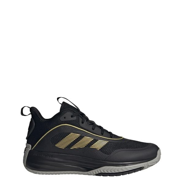 Buty Own the Game 3. Czarne buty sportowe męskie Adidas, bez zapięcia, do koszykówki. Za 299.00 zł.