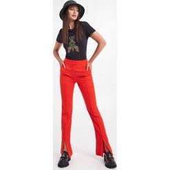 Spodnie PATRIZIA PEPE. Legginsy damskie Patrizia Pepe, bez wzorów. W wyprzedaży za 547.47 zł.