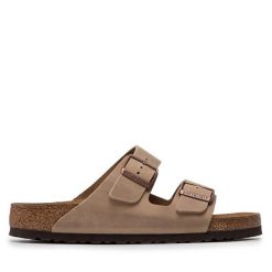Klapki Birkenstock. Szare klapki damskie Birkenstock, bez wzorów, bez obcasa. Za 389.99 zł.