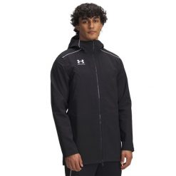 Kurtka wodoodporna Under Armour Challenger Pro. Czarne kurtki męskie Under Armour, m, bez wzorów, z materiału, bez kaptura. Za 561.00 zł.