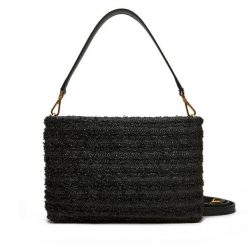 Torebka Gianni Chiarini. Czarne torebki do ręki damskie Gianni Chiarini, bez wzorów, klasyczne, bez dodatków. Za 569.99 zł.