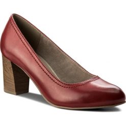 Półbuty JANA - 8-22401-20 Chili 533. Czerwone półbuty damskie JANA, z materiału. W wyprzedaży za 169.00 zł.