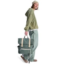 Plecak damski średniej wielkości SO FAR AWAY 15L. Zielone plecaki damskie Roxy, bez wzorów, z bawełny. Za 259.99 zł.