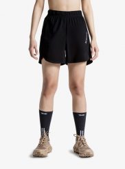 Spodenki do biegania damskie X-Bionic Corefusion Run Discover Shorts. Czarne szorty sportowe damskie X Bionic, l, bez wzorów, z materiału, do biegania. Za 296.99 zł.
