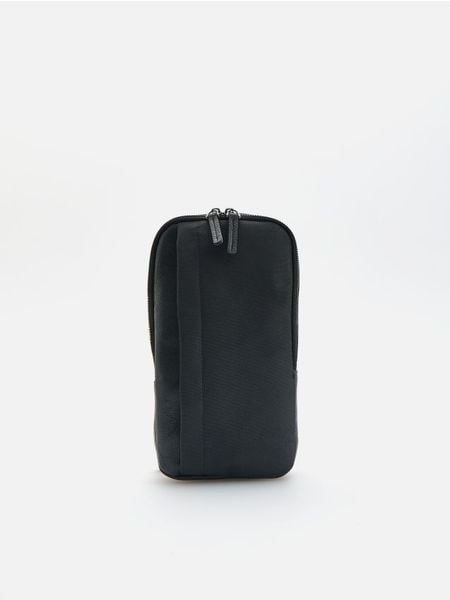 Saszetka crossbody - czarny. Czarne saszetki męskie Reserved, małe. Za 89.99 zł.