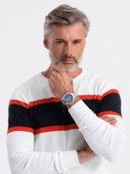 Sweter męski - biały V5. Białe swetry przez głowę męskie Ombre Clothing, m, bez wzorów, z bawełny, bez kołnierzyka. W wyprzedaży za 29.99 zł.