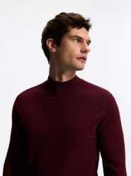 Gładki sweter z półgolfem - bordowy. Czerwone swetry przez głowę męskie Reserved, l, bez wzorów, z dzianiny, bez kołnierzyka. Za 129.99 zł.