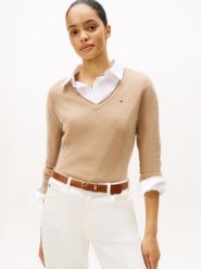 Tommy Hilfiger Sweter z dzianiny Kobiety Wełna beżowy, L. Brązowe swetry damskie Tommy Hilfiger, l, bez wzorów, z dzianiny, eleganckie, bez kołnierzyka, bez ramiączek, bez kaptura. Za 429.95 zł.