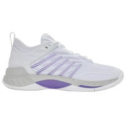 Damskie buty do tenisa K-Swiss Hypercourt Supreme 2. Białe obuwie sportowe damskie K-SWISS, bez wzorów, tenisowe. Za 578.50 zł.