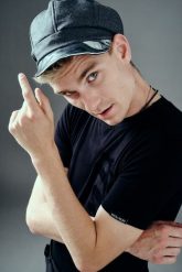 Kaszkiet Lusterko męski. Szare czapki i kapelusze męskie Hultaj Polski, bez wzorów, z tkaniny, eleganckie. Za 299.00 zł.