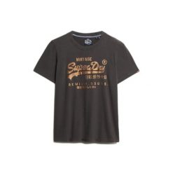T-shirt z fantazyjnym logo dla kobiet Superdry Vintage. Czarne t-shirty damskie Superdry., bez wzorów, vintage, bez kołnierzyka. W wyprzedaży za 149.10 zł.