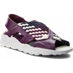 Sandały NIKE - Air Huarache Huarache Ultra 885118 604 Bordeaux/Guava Ice/Desert Sand. Klapki damskie marki Nike. W wyprzedaży za 359.00 zł.