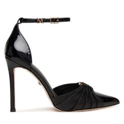 Szpilki Marciano Guess. Czarne szpilki damskie Marciano Guess, z aplikacjami, bez obcasa, bez zapięcia. Za 1,129.00 zł.