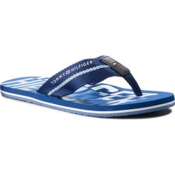 Japonki TOMMY HILFIGER - Bold Hilfiger Beach Sandal FM0FM01367 Monaco Blue 408. Klapki męskie marki Tommy Hilfiger. W wyprzedaży za 139.00 zł.