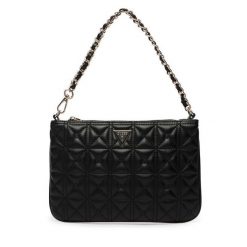 Torebka Guess. Czarne torebki do ręki damskie Guess, z aplikacjami, klasyczne, bez dodatków. Za 269.99 zł.