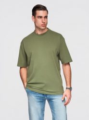 Męski t-shirt bawełniany LOOSE FIT z okrągłym dekoltem – ciemnooliwkowy V8 - Rozmiar: S. Zielone t-shirty męskie Ombre Clothing, l, bez wzorów, z bawełny, casualowe, bez kołnierzyka. Za 169.99 zł.