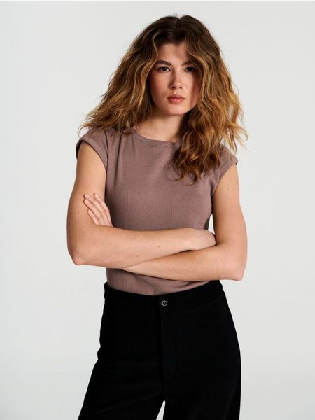 Koszulka bawełniana - brązowy. Brązowe t-shirty damskie Sinsay, l, bez wzorów, z bawełny, bez kołnierzyka. Za 19.99 zł.