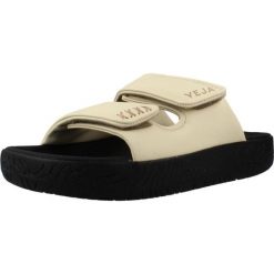 Sandały VEJA EM0221583A Biały. Białe sandały damskie Veja, bez wzorów, ze skóry, bez obcasa, bez zapięcia. Za 747.99 zł.