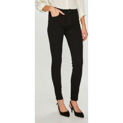 Answear - Jeansy Femifesto. Czarne jeansy damskie ANSWEAR. W wyprzedaży za 79.90 zł.